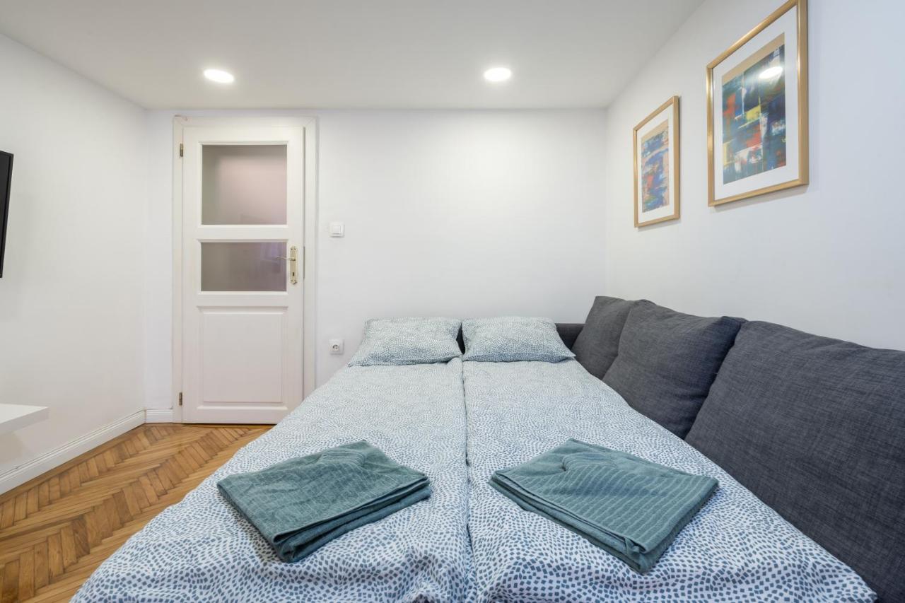 D20- Boutique Apartments, Best Location, By Bqa Βουδαπέστη Εξωτερικό φωτογραφία